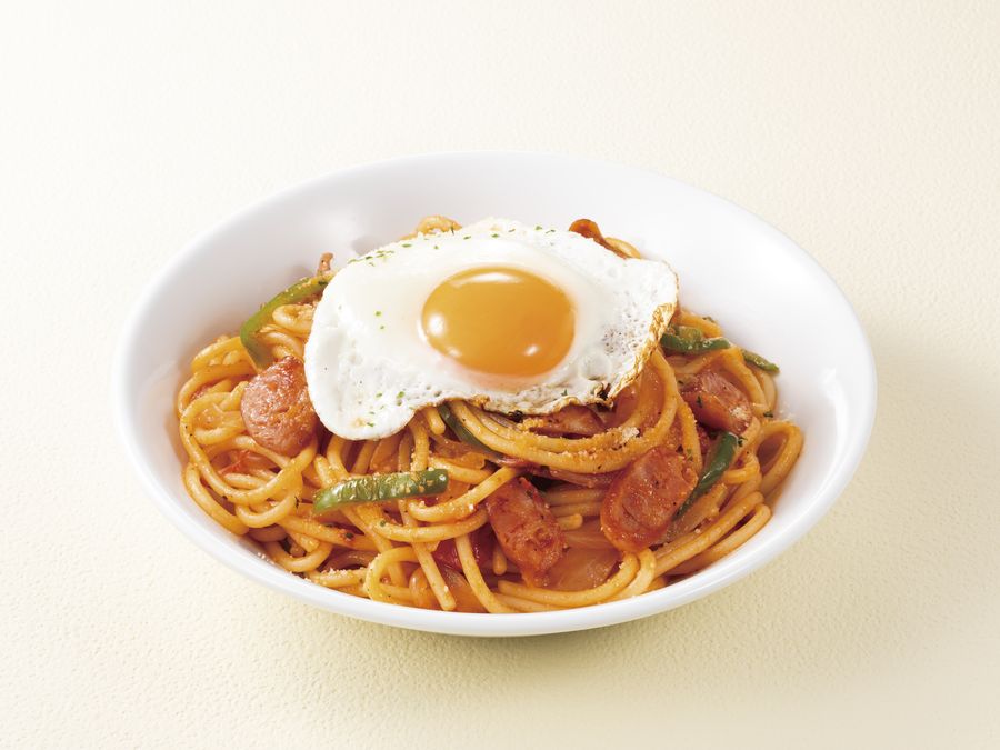 目玉焼きナポリタン